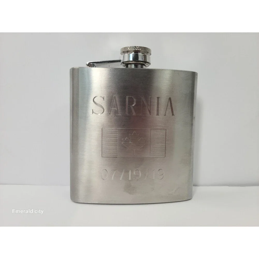 Vtg Sarnia Stainless Steel Hip Flask Engraved Canadian Flag Raised FU 8oz silver